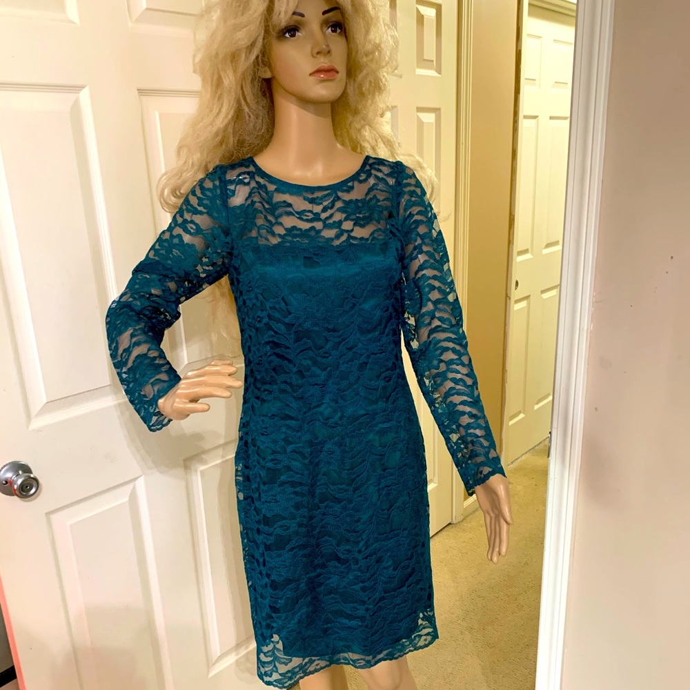 Jade Green Lace Party Holiday dress size 4